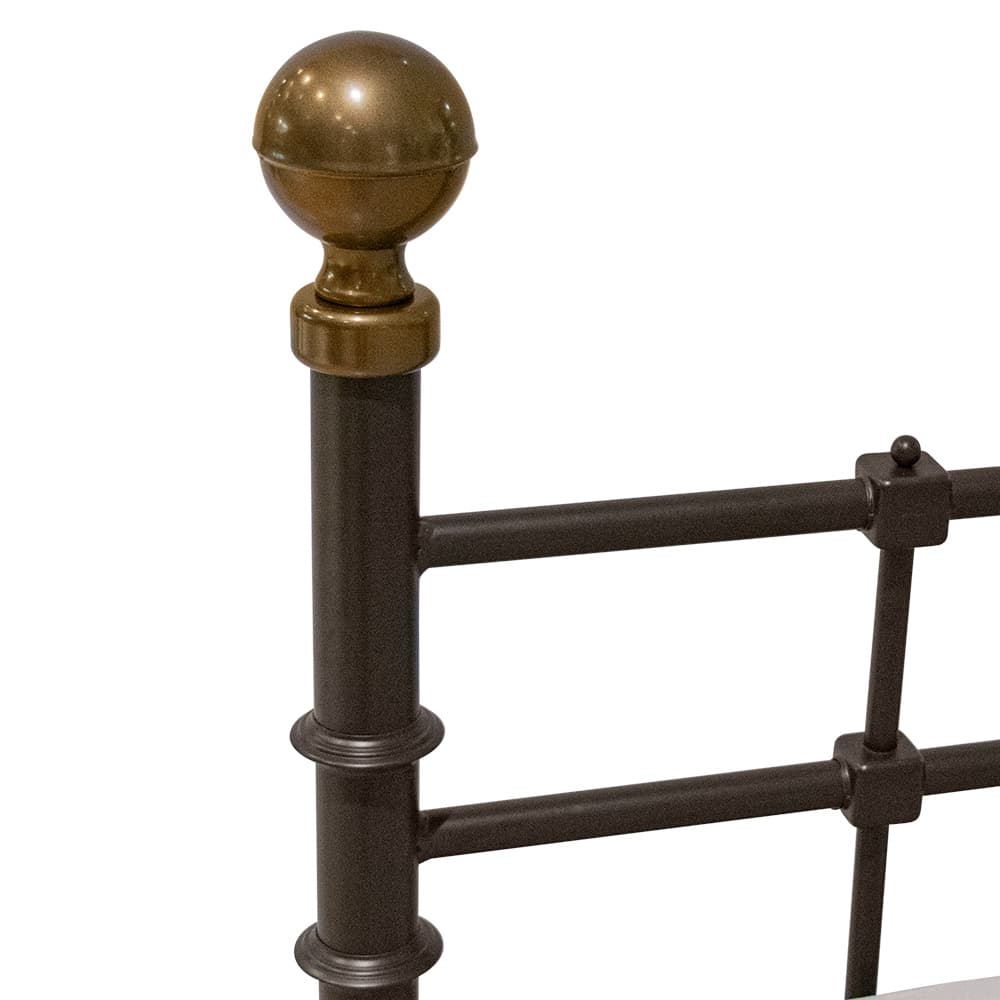 GEOFFREY PLUS,เดย์เบด-3