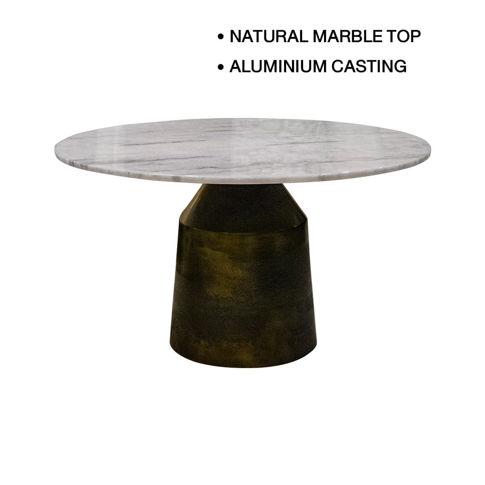 NEON/81,โต๊ะกลาง