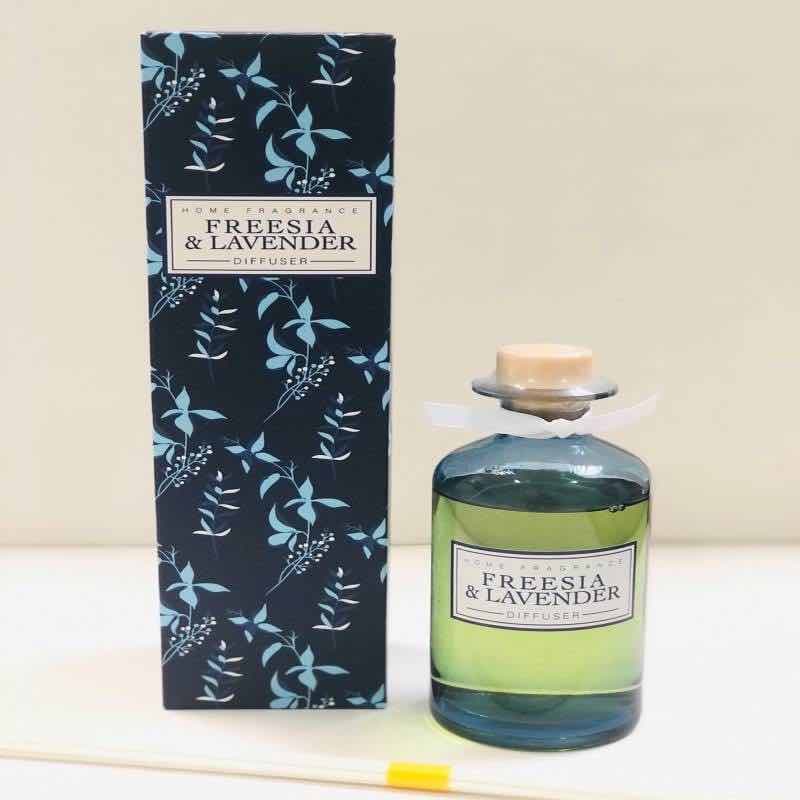 BLUE DF15-493 FREESIA & LAVENDER /250 ML.