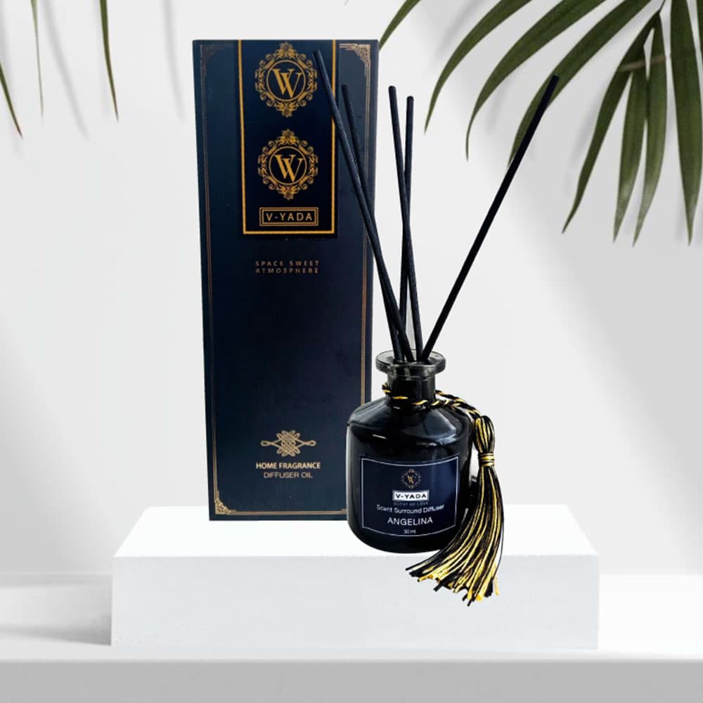 น้ำหอมกระจายกลิ่นในบ้าน ดำ / ANGELINA 50 มล.