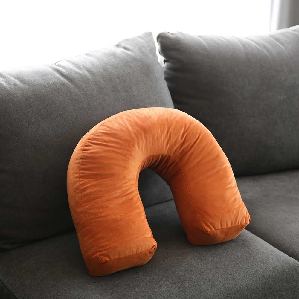 U-SHAPED CHOCOLATE CUSHIONS /40x45