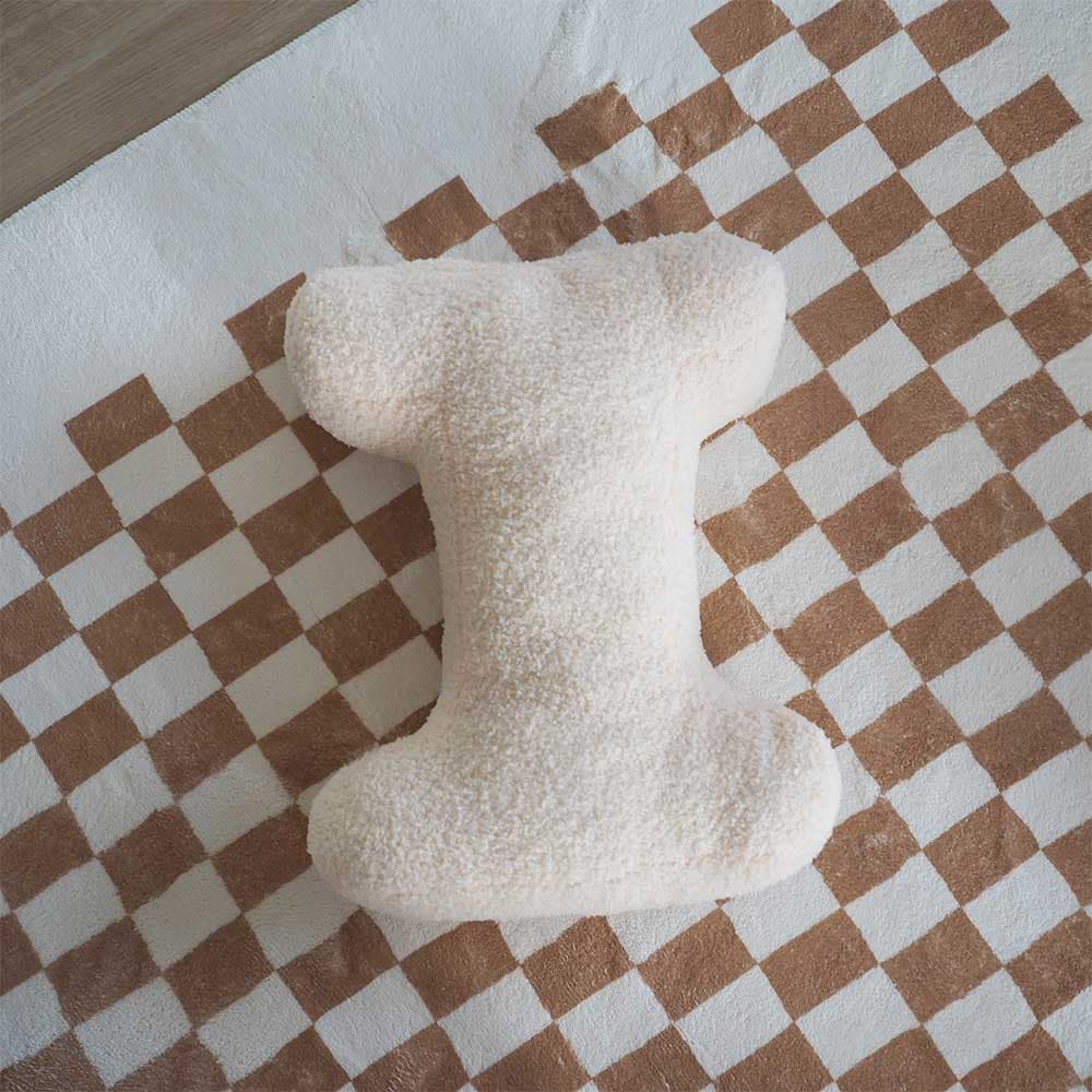 หมอนอิงตัวอักษร - I (สีครีม)