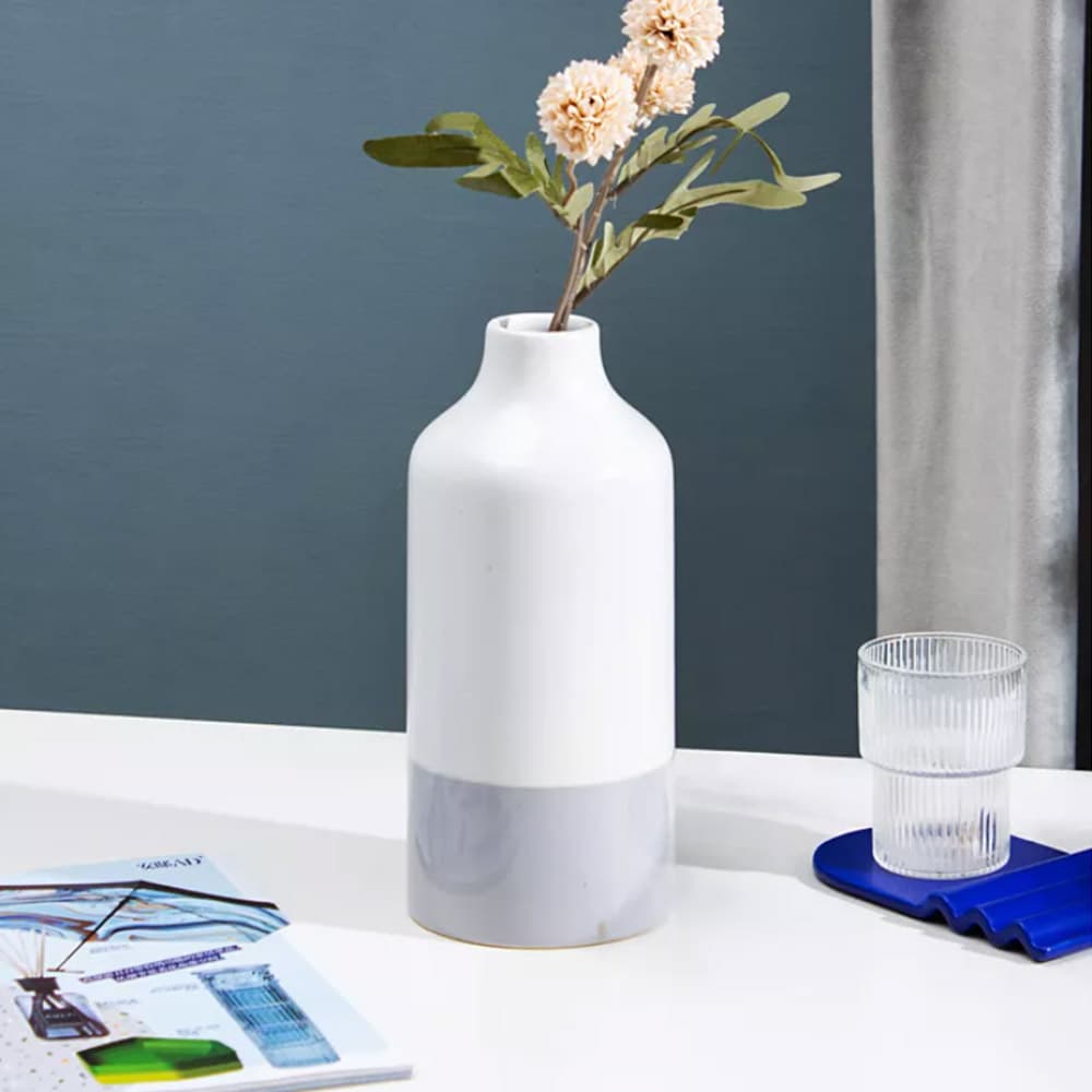 แจกันเบสิค