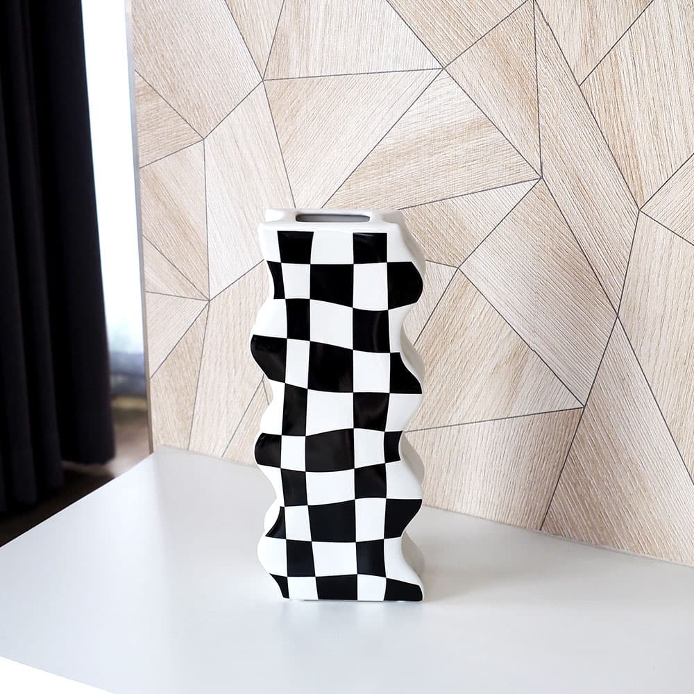 CHECKERED (L)/28,Vase-2
