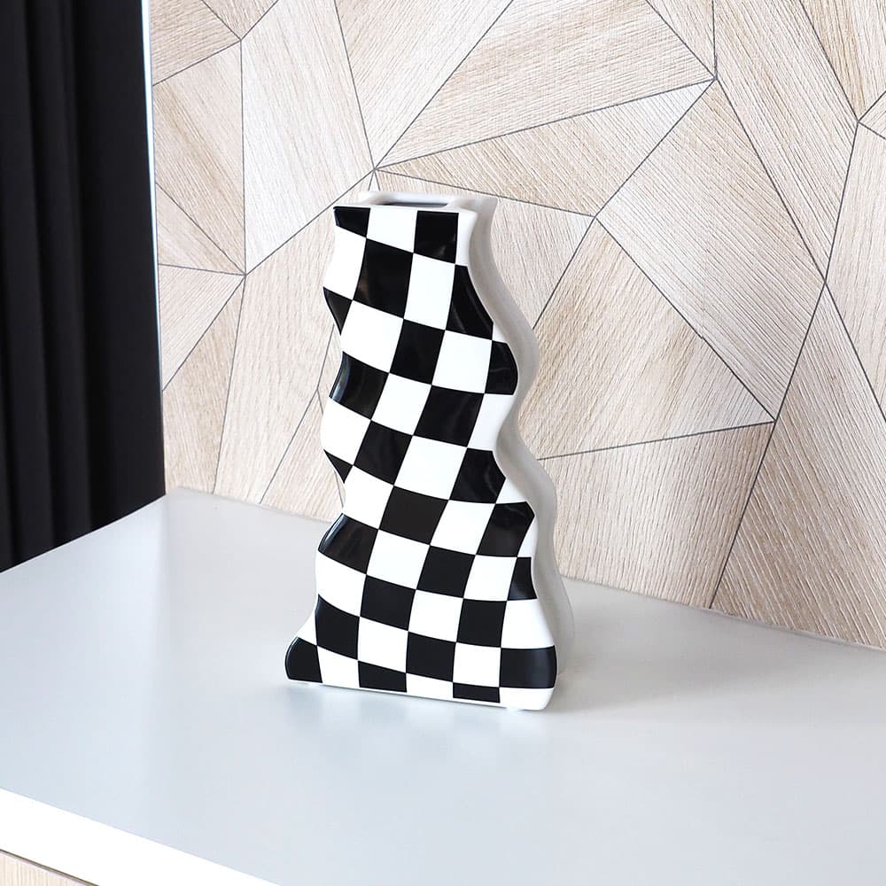 แจกันลายตารางบิดเบี้ยว ขนาดกลาง-2